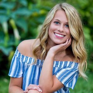 Meet your Posher, Emma